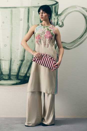 Paulmi And Harsh_Ivory Silk, Organza Embroidery High Neck Shiro Floral Print And Kurta Set _at_Aza_Fashions