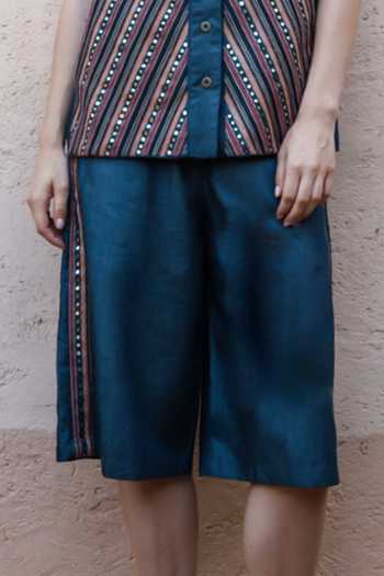 Shruti Sancheti_Blue Denim Embroidery V-neck Waistcoat And Shorts Set _Online_at_Aza_Fashions