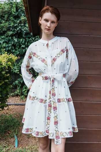Buy_Shruti Sancheti_White Embroidery Keyhole Neck Floral Tiered Short Dress With Belt _Online_at_Aza_Fashions