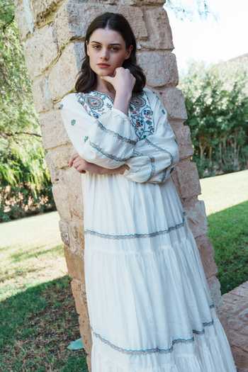 Buy_Shruti Sancheti_White Embroidery V-neck Paisley Tiered Maxi Dress _Online_at_Aza_Fashions