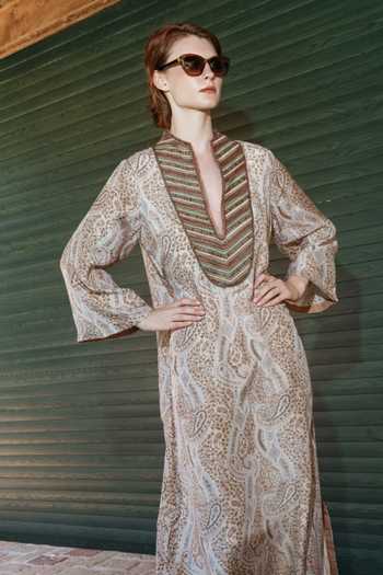 Buy_Shruti Sancheti_Beige Viscose Embroidery, Beads Split V-neck Paisley Kaftan _Online_at_Aza_Fashions