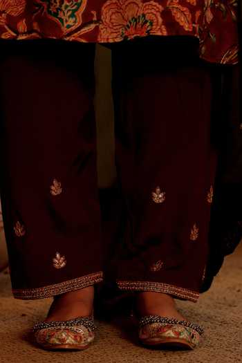 Buy_Sonali Methi_Red Satin Embroidery Round Neck Ajrakh Print And Kurta Set _Online_at_Aza_Fashions
