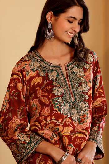 Shop_Sonali Methi_Red Satin Embroidery Round Neck Ajrakh Print And Kurta Set 