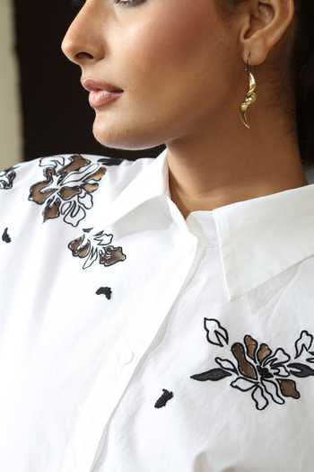 Buy_Bunka_Black Cotton, Poplin Embroidery Collared Placed Kaftan _Online_at_Aza_Fashions