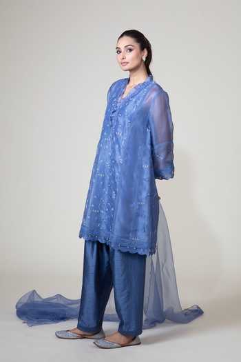 Bunka_Blue Organza Embroidery V-neck Farida Kurta Set _Online_at_Aza_Fashions
