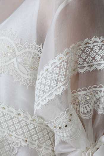 Buy_Bunka_Ivory Organza Lace High Neck Bia Kurta And Pant Set 