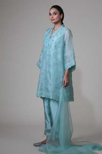 Buy_Bunka_Blue Organza Embroidery Split V-neck Farida Kurta Set _Online_at_Aza_Fashions