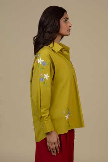 Bunka Green Cotton, Poplin Embroidery Collared Nisha Placed Shirt Online at Aza Fashions Bunka_Green Cotton, Poplin Embroidery Collared Nisha Placed Shirt _Online_at_Aza_Fashions