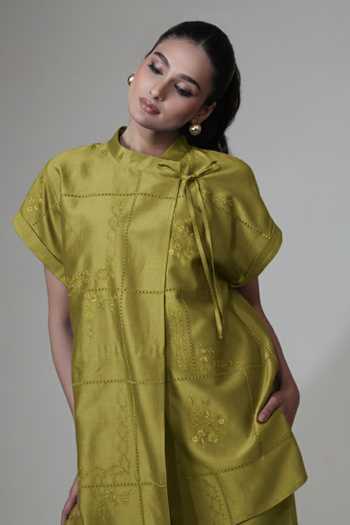Bunka_Green Chanderi Embroidery Mandarin Collar Yuki Top _Online_at_Aza_Fashions