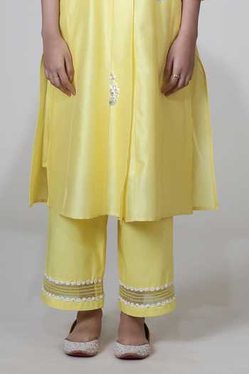 Bunka_Yellow Chanderi, Cotton, Poplin Embroidery V-neck Ambreen Kurta And Pant Set _Online_at_Aza_Fashions