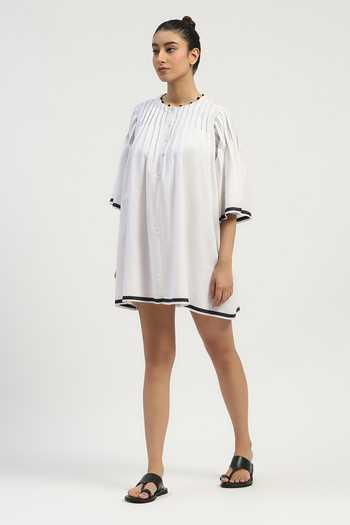 Shop Abraham And Thakore Black Cotton Round Neck Dress Online at Aza Fashions Shop_Abraham And Thakore_Black Cotton Round Neck Dress _Online_at_Aza_Fashions
