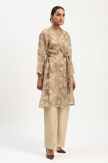 ABRAHAM AND THAKORE_Beige Organza Sequins, Foil Printing V-neck Tesselation Jacket _Online_at_Aza_Fashions