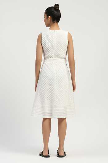 Abraham And Thakore Sleeveless Pleated Dress 