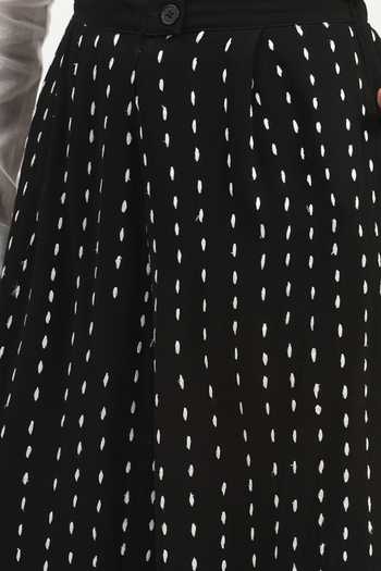 Abraham And Thakore Black Georgette Embroidery Ombre Stab Stitch Trouser at Aza Fashions Abraham And Thakore_Black Georgette Embroidery Ombre Stab Stitch Trouser _at_Aza_Fashions
