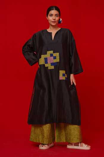 Stoique_Black Silk, Chanderi Embroidery Split V-neck Trace Tunic _at_Aza_Fashions