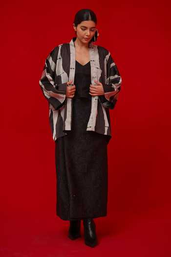 Buy_Stoique_Black Silk Unfold Crushed Skirt _Online_at_Aza_Fashions