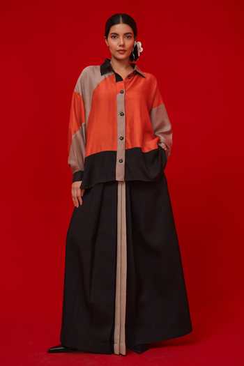 Stoique_Black Silk Mist Plain Skirt _Online_at_Aza_Fashions