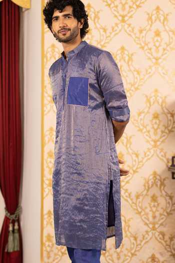 17:17 By Simmi Saboo Shimmer Straight Kurta 