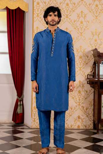 17:17 By Simmi Saboo Patchwork Solid Shimmer Kurta 