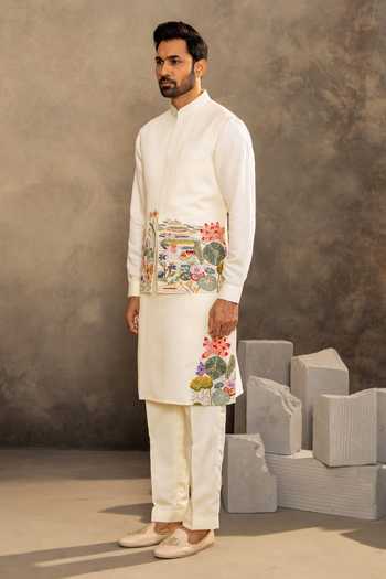 Buy_Millionaire_Off White Linen Embroidery Floral Pattern Nehru Jacket Kurta Set _Online_at_Aza_Fashions