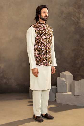 Buy_Millionaire_Off White Silk, Viscose, Polyester Floral Pattern Nehru Jacket Kurta Set _Online_at_Aza_Fashions