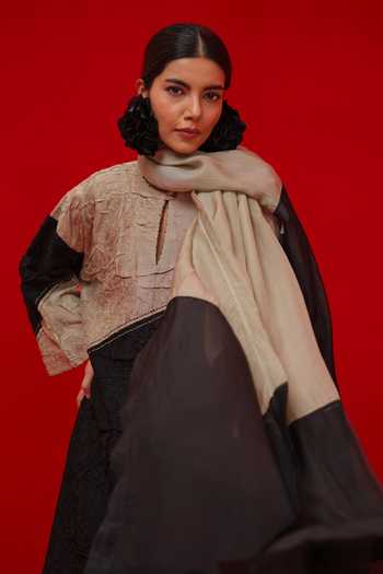 Buy_Stoique_Black Halo Colorblock Scarf _Online_at_Aza_Fashions