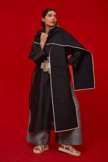 Buy Stoique Black Trace Crushed Silk Scarf Online at Aza Fashions Buy_Stoique_Black Trace Crushed Silk Scarf _Online_at_Aza_Fashions