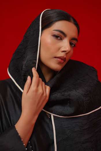 Buy Stoique Black Trace Crushed Silk Scarf Buy_Stoique_Black Trace Crushed Silk Scarf
