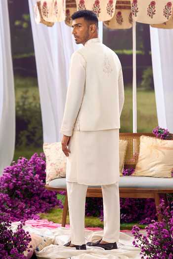 Aariyana Couture Embroidered Nehru Jacket & Kurta Set 