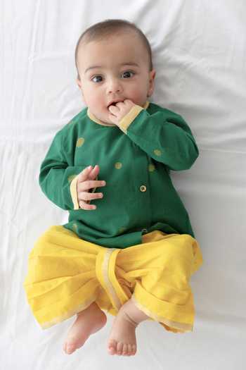 Tiber Taber Jacquard Kurta & Dhoti Pant Set 