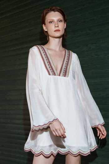 Shruti Sancheti_Pink Embroidery V-neck Scallop Border Dress _Online_at_Aza_Fashions