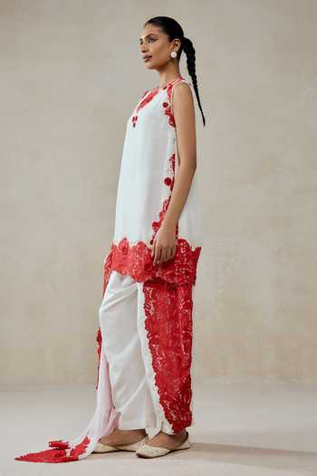 Nitika Gujral_White Georgette, Net, Shantoon Lace, Applique Contrast Embroidered Kurta Set _Online_at_Aza_Fashions