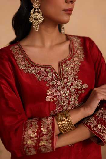 Pouli Pret_Red Silk, Cotton, Organza, Voile Zari Split Gazal Zardozi Embroidered Kurta Set _Online_at_Aza_Fashions