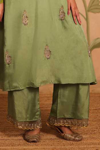 Pouli Pret_Green Silk, Organza, Cotton, Voile Embroidery, Zari Ashna Kurta Set _Online_at_Aza_Fashions