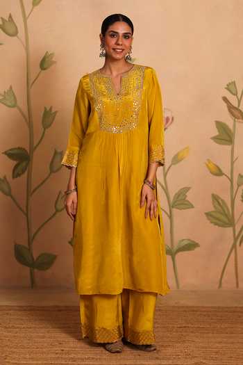 Pouli Pret_Yellow Silk, Organza, Cotton, Voile Sequins, Zari, Sheesh Embroidered Kurta Set _Online_at_Aza_Fashions
