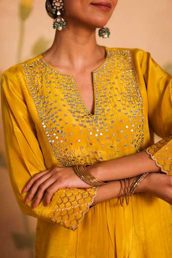 Buy_Pouli Pret_Yellow Silk, Organza, Cotton, Voile Sequins, Zari, Sheesh Embroidered Kurta Set _Online_at_Aza_Fashions