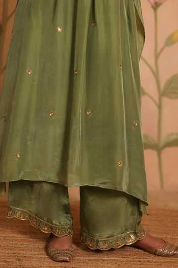 Pouli Pret_Green Silk Embroidery, Zari, Mirrors Square Pankaja Zardozi Kaftan And Pant Set _Online_at_Aza_Fashions