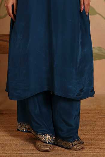 Pouli Pret Blue Silk, Organza, Voile Embroidery, Zari V-neck Gazal Kurta Set Online at Aza Fashions Pouli Pret_Blue Silk, Organza, Voile Embroidery, Zari V-neck Gazal Kurta Set _Online_at_Aza_Fashions