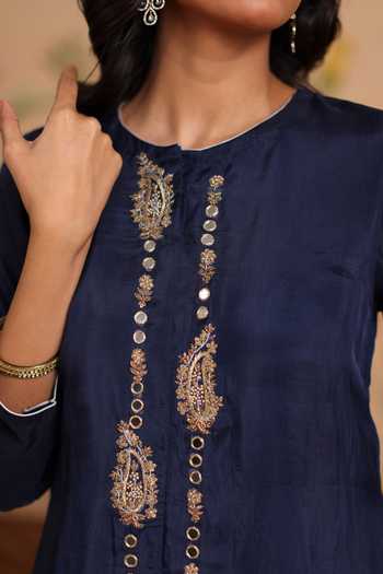 Pouli Pret_Blue Silk, Cotton, Muslin, Voile Embroidery, Zari Naaz Kurta And Dhoti Pant Set _Online_at_Aza_Fashions