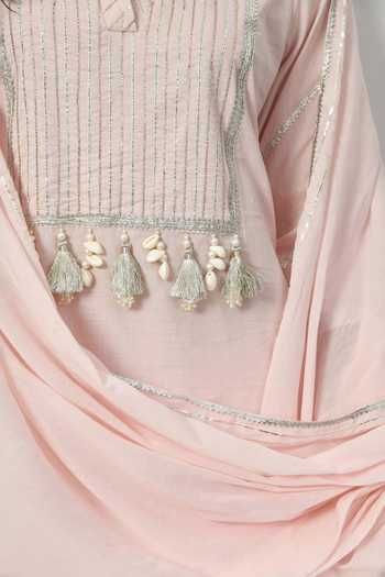 Jhambthreads_Cream Cotton, Organza Tassels V-neck Contrast Yoke Kurta Set _Online_at_Aza_Fashions