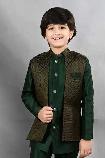 Shop Jhambthreads Green Silk Textured Jacket Kurta Set Online at Aza Fashions Shop_Jhambthreads_Green Silk Textured Jacket Kurta Set _Online_at_Aza_Fashions