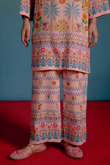 Shetab Kazmi_Peach Cotton Split V-neck Fleur Printed Kurta And Pant Set _at_Aza_Fashions