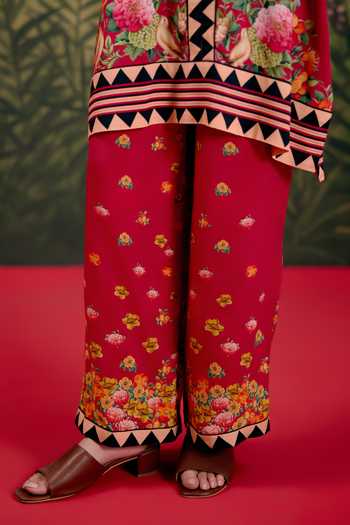 Buy_Shetab Kazmi_Red Cotton V-neck Mira Printed Kurta And Pant Set _Online_at_Aza_Fashions