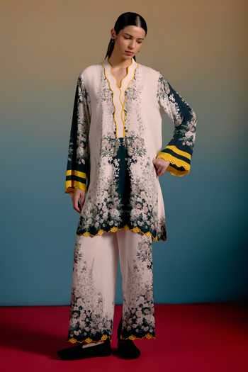 Buy_Shetab Kazmi_Ivory Cotton V-neck Nera Printed Kurta And Pant Set 