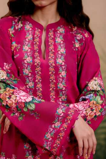 Buy_Shetab Kazmi_Pink Cotton Split V-neck, Yes Suri Printed Kurta And Pant Set 