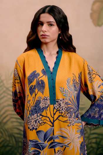 Shop_Shetab Kazmi_Multi Color Cotton V-neck Zuri Printed Kurta And Pant Set 