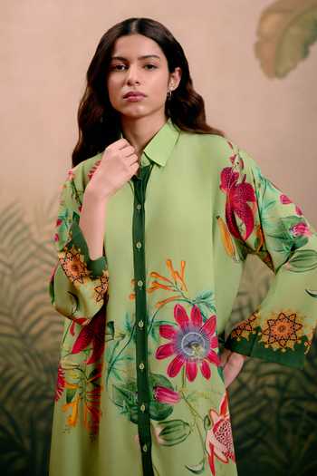 Shetab Kazmi_Green Cotton Collared Vera Printed Kurta And Pant Set _at_Aza_Fashions