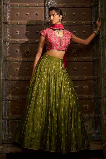 Buy Hirika & Dhruti Green Banarasi, Silk, Chanderi, Organza Scattered Butti Work Lehenga Set Online at Aza Fashions Buy_Hirika & Dhruti_Green Banarasi, Silk, Chanderi, Organza Scattered Butti Work Lehenga Set _Online_at_Aza_Fashions