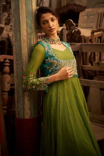 Hirika & Dhruti_Green Chanderi Embroidery Square Neck Hand Work Anarkali And Jacket Set _Online_at_Aza_Fashions