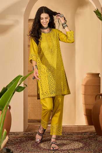 Jhambthreads Embroidered Cutwork Kurta & Pant Set 